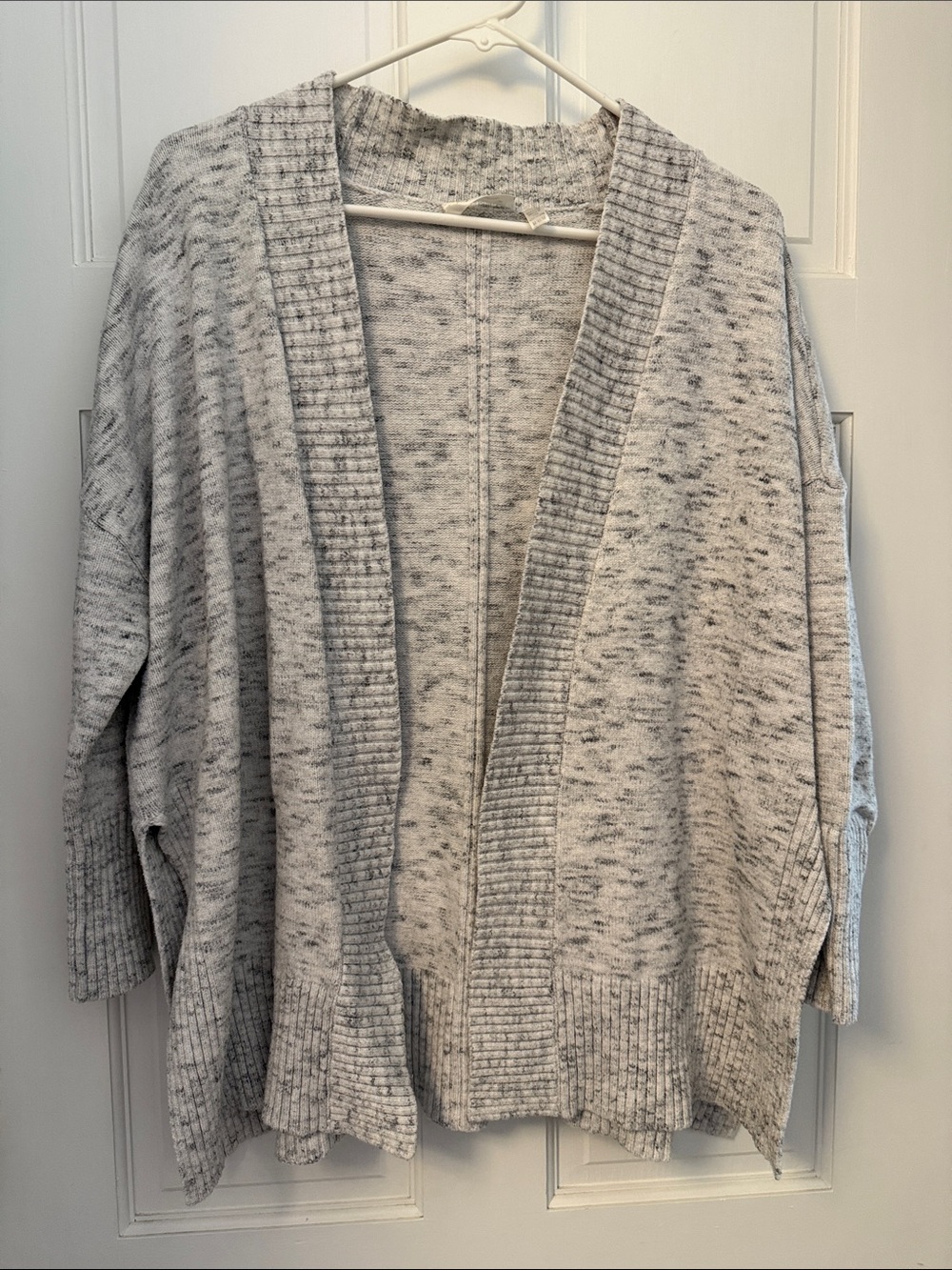 RD Style Open-Front Heathered Gray Knit Cardigan